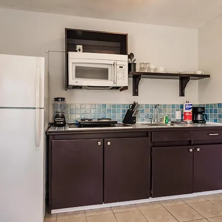 Poolfront Cottage Near Beach With Full Kitchen! Fort Myers Exterior foto